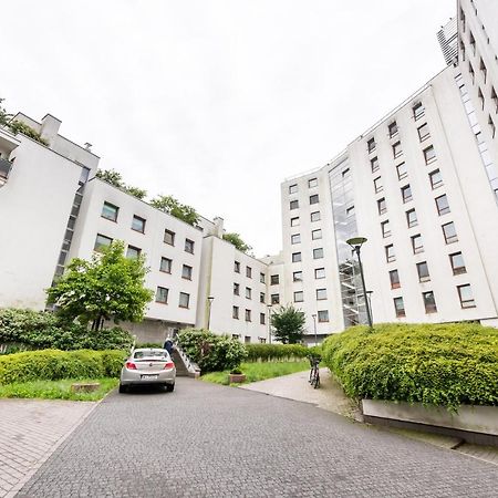 Metro Kondratowicza Spacious Apartment Warschau Exterior foto