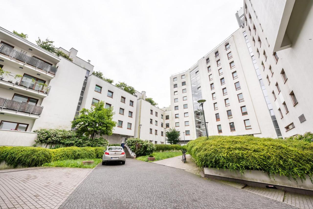 Metro Kondratowicza Spacious Apartment Warschau Exterior foto