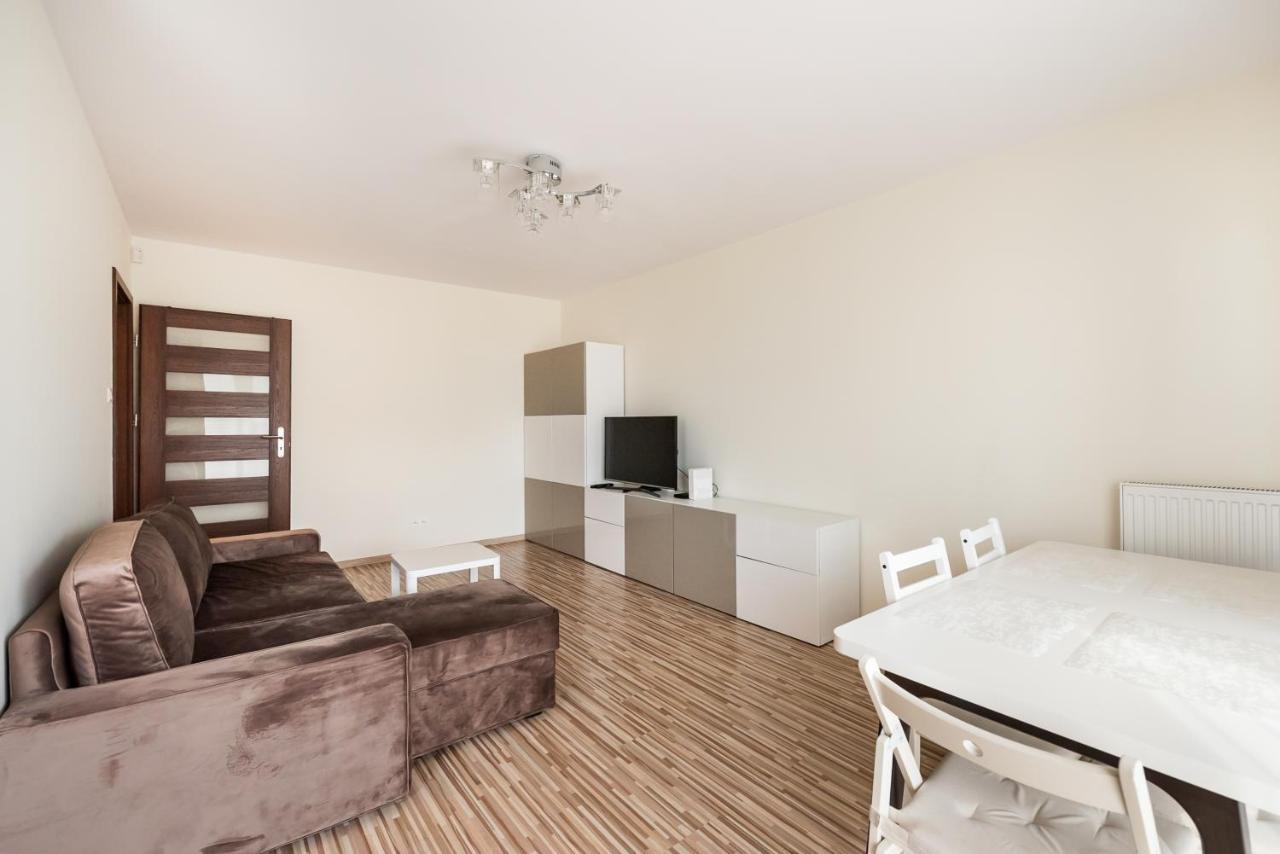 Metro Kondratowicza Spacious Apartment Warschau Exterior foto